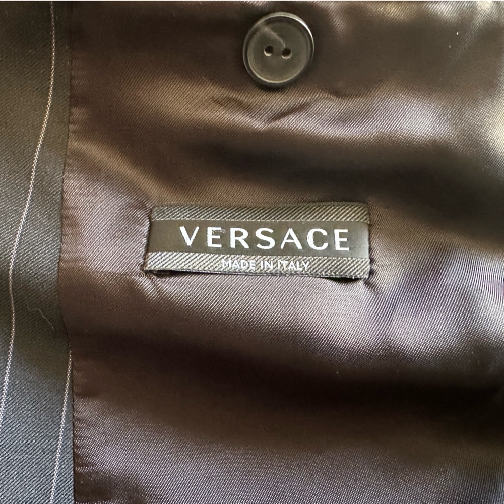 Versace pinstripe suit euro 44. 500$